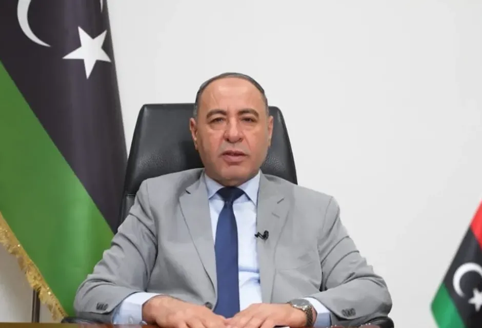 الباعور يلتقي وزير خارجية تركيا في جنيف بالتزامن مع جدل مذكرة التفاهم .
