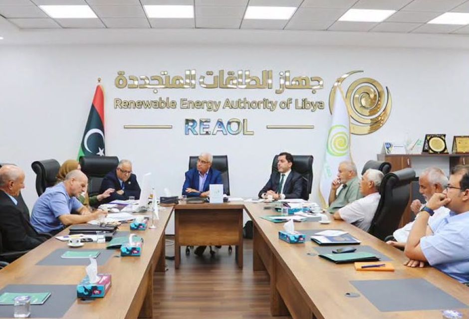 لجنة الهيدروجين الأخضر تعقد اجتماعها العاشر لاستكمال الاستراتيجية الوطنية