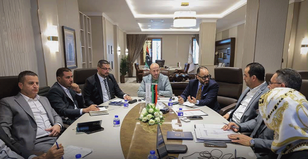 اجتماع موسع يبحث إنشاء ملاعب رياضية بمواصفات عالمية في المدن الليبية