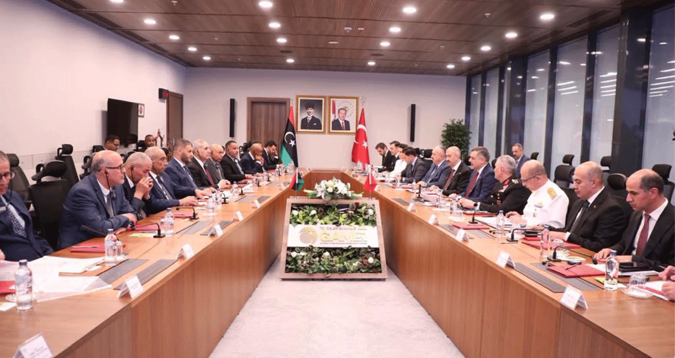 الطرابلسي ونظيره التركي يبحثان تعزيز التعاون الأمني وتسهيل إجراءات التأشيرات
