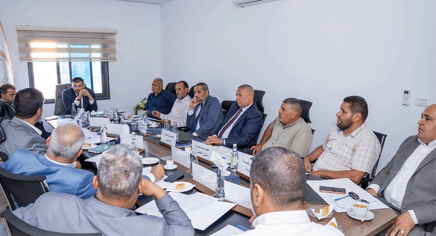 وزير الشباب يبحث مع 14 بلدية تنفيذ مبادرة رئيس الوزراء للإسكان الشبابي