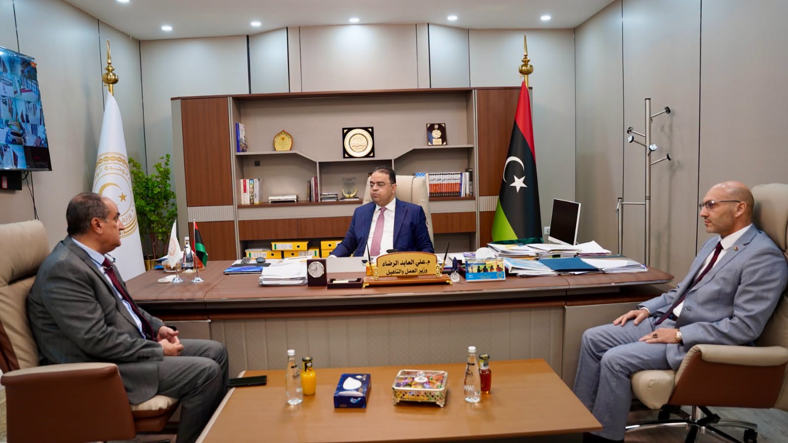 وزارة العمل والهيئة الليبية للبحث العلمي تنسقان لإطلاق ملتقى “خبراء ليبيا” لدعم التنمية بالكفاءات الوطنية