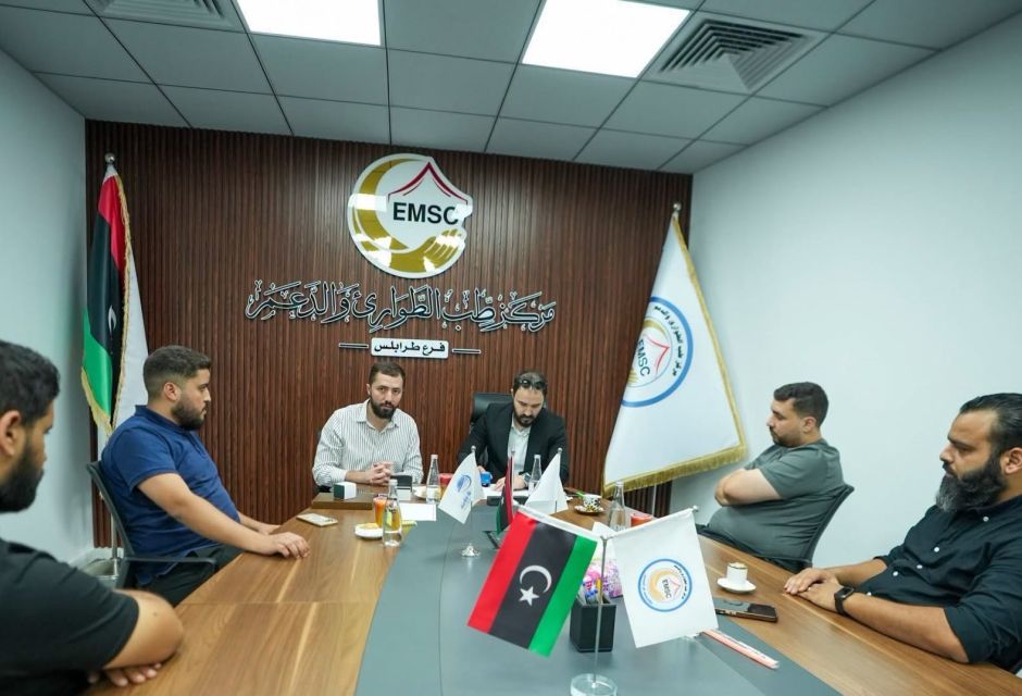 طب الطوارئ يوقع اتفاقية تعاون مع مؤسسة رؤية في مجال الإنذار المبكر لمواجهة المخاطر المحتملة