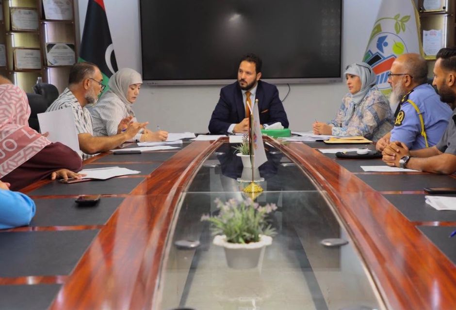 بلدية أبوسليم تطلق خطة ميدانية لتنظيم الأنشطة التجارية والخدمية وتعزيز حماية المستهلك .